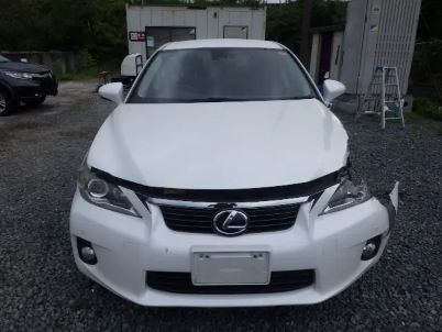 2012年式、事故歴ありのトヨタ レクサスCTの買取事例